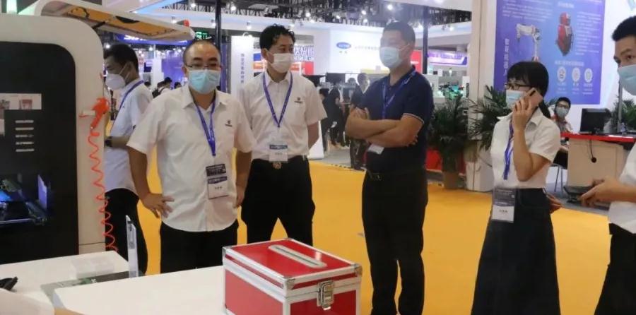 自動焊錫機(jī)